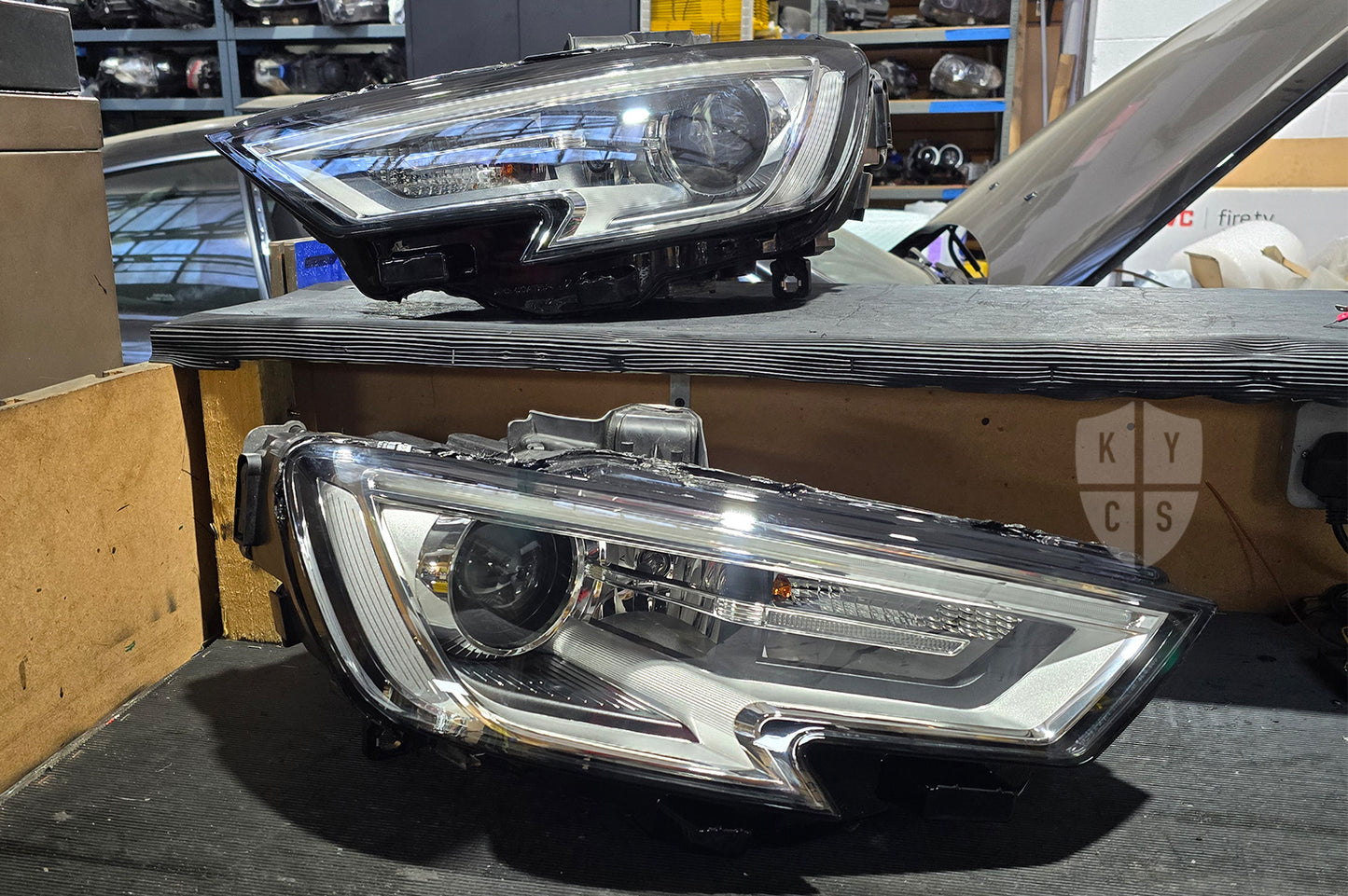 Audi A3 S3 RS3 8V headlight lens replacement and repair service with a 2 year warranty (photo 9)