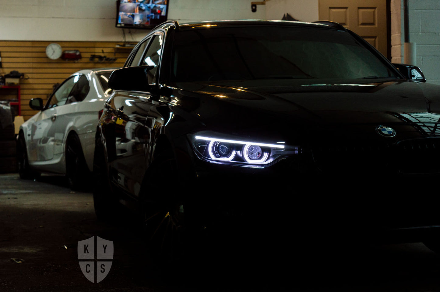 Select the following options to get the same headlights pictured above: BavGruppe Design 3/4 DTM Angel Eyes (White) | Modern Blackout Paintwork | Bi-LED 2.5" Projector With LED Bulb | High Beam LED Unit (Array Style) | LED Eyebrow Strip (Switchback) | New Lenses | LED Indicators