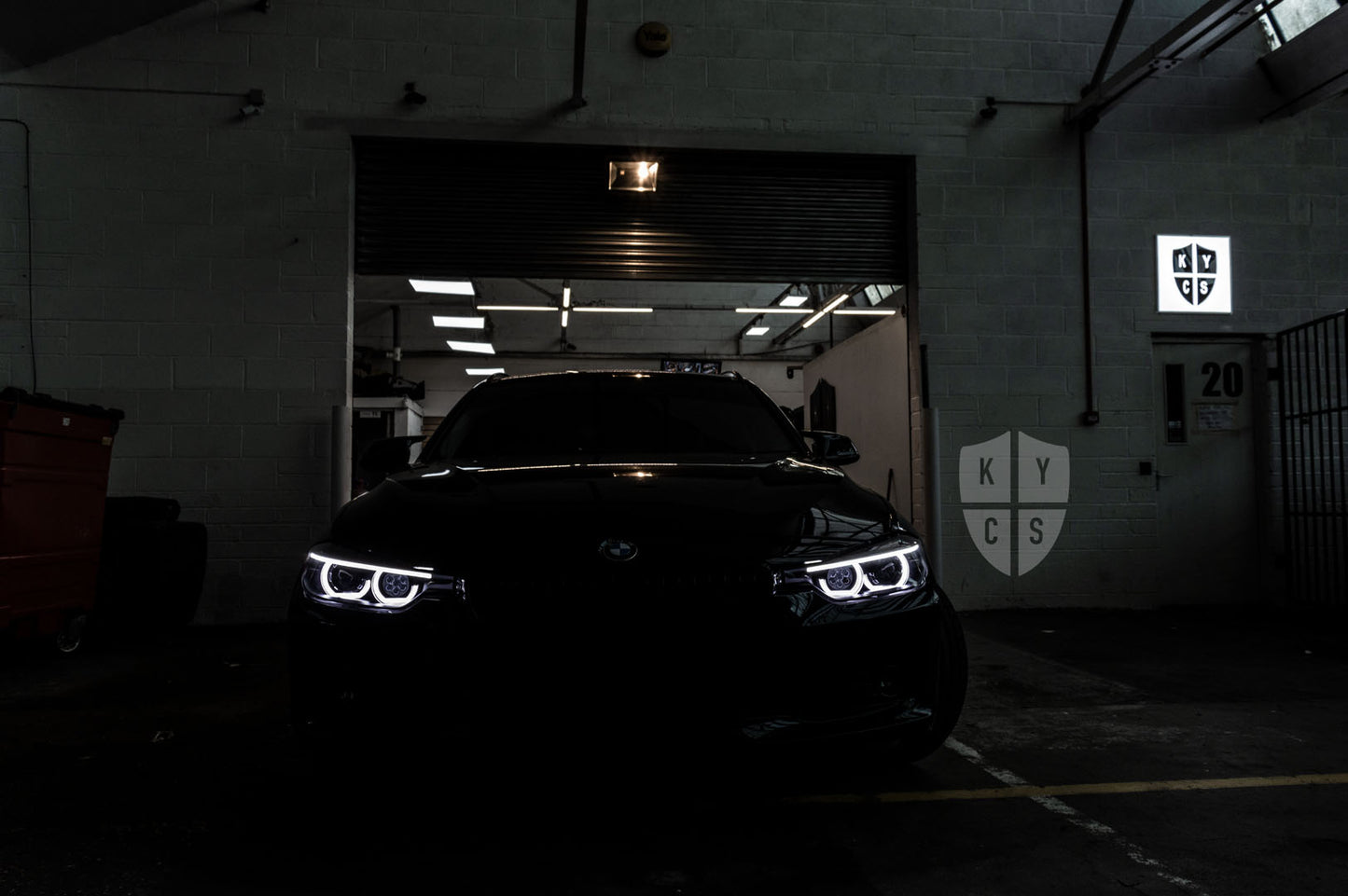 Select the following options to get the same headlights pictured above: BavGruppe Design 3/4 DTM Angel Eyes (White) | Modern Blackout Paintwork | Bi-LED 2.5" Projector With LED Bulb | High Beam LED Unit (Array Style) | LED Eyebrow Strip (Switchback) | New Lenses | LED Indicators