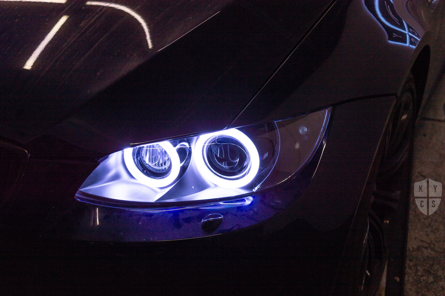 BavGruppe Design Full Circle Angel Eyes (White) • Modern Blackout • LED Indicators • Brand New Plastic Lens Covers • ZKW-R Projector Lenses • ///M Decals