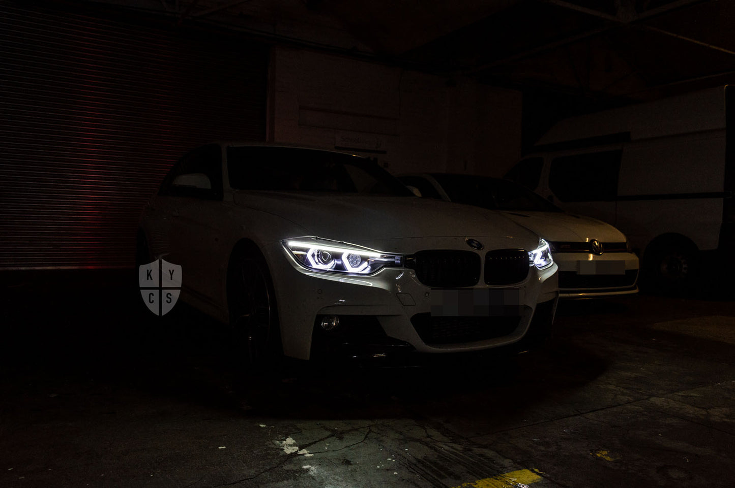 Select the following options to get the same headlights pictured above: BavGruppe Design Vision Angel Eyes (White) | Modern Blackout Paintwork | Bi-LED 2.5" Projector With LED Bulb | High Beam LED Unit (Array Style) | LED Eyebrow Strip (Switchback) | New Lenses | LED Indicators