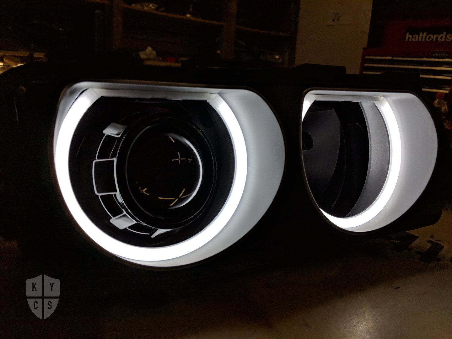 E38 Round Angel Eyes (7 Series Halogen Headlights)