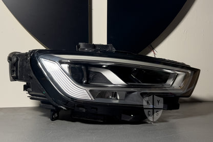 Audi A3 S3 RS3 (8V) Headlight Lens Replacement