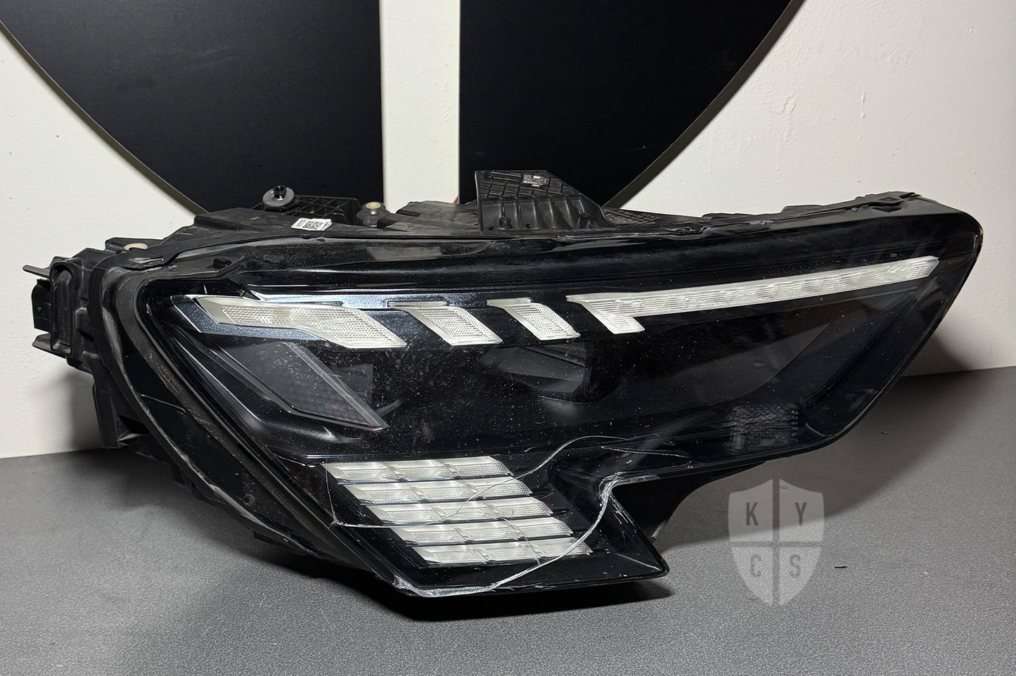 Audi A3 S3 RS3 (8Y) Headlight Lens Replacement