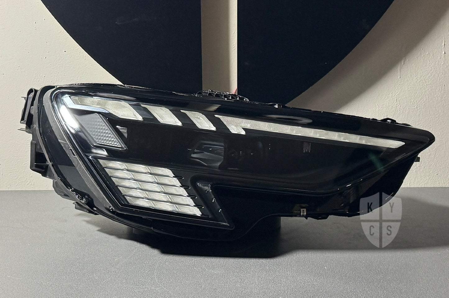 Audi A3 S3 RS3 (8Y) Headlight Lens Replacement