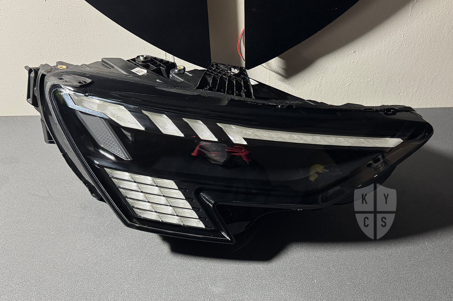 Audi A3 S3 RS3 (8Y) Headlight Lens Replacement