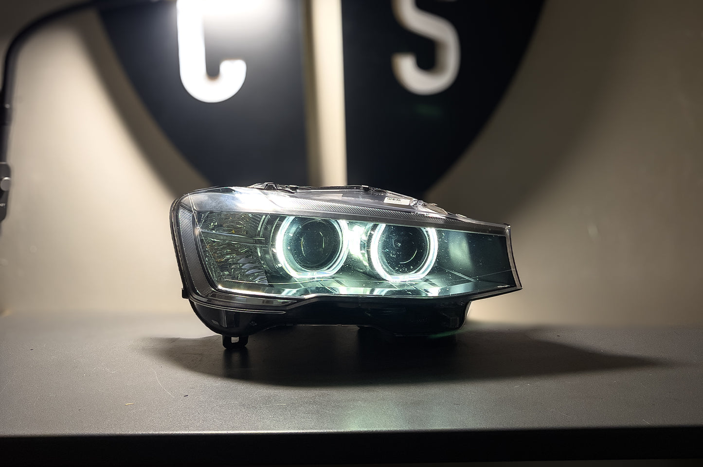 Angel eyes functional post repair