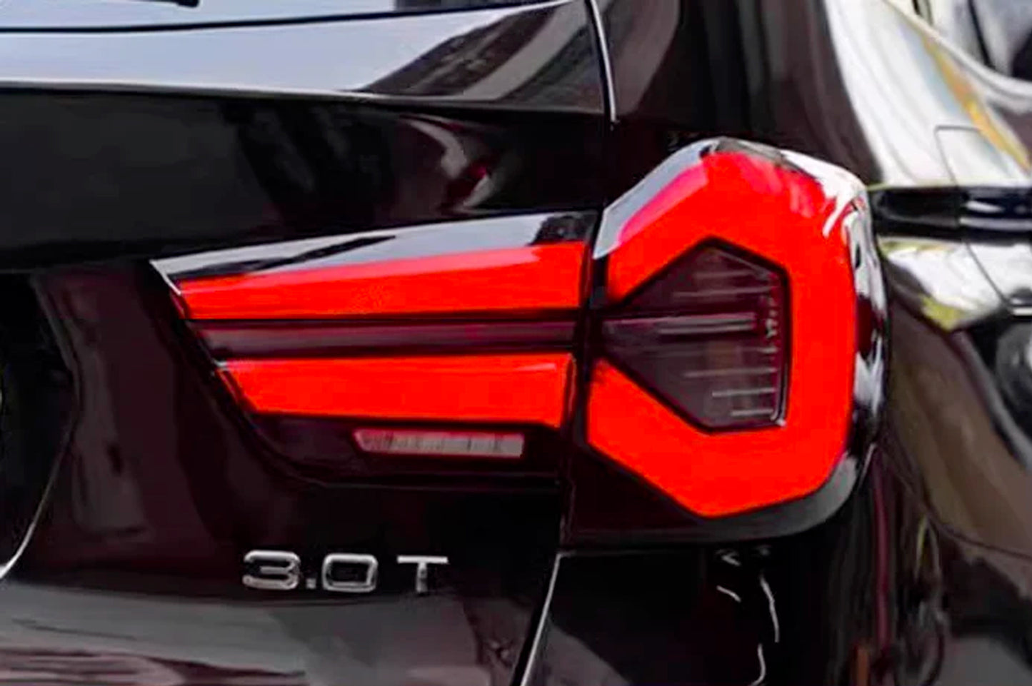 BayOptiks - BMW X3 G01 - Sequential LCI Style (Smoked Red)