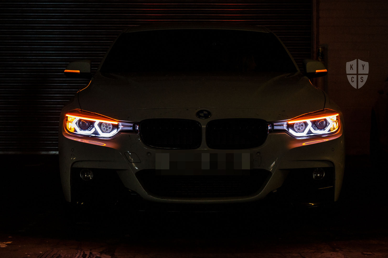 Select the following options to get the same headlights pictured above: BavGruppe Design Vision Angel Eyes (White) | Modern Blackout Paintwork | Bi-LED 2.5" Projector With LED Bulb | High Beam LED Unit (Array Style) | LED Eyebrow Strip (Switchback) | New Lenses | LED Indicators